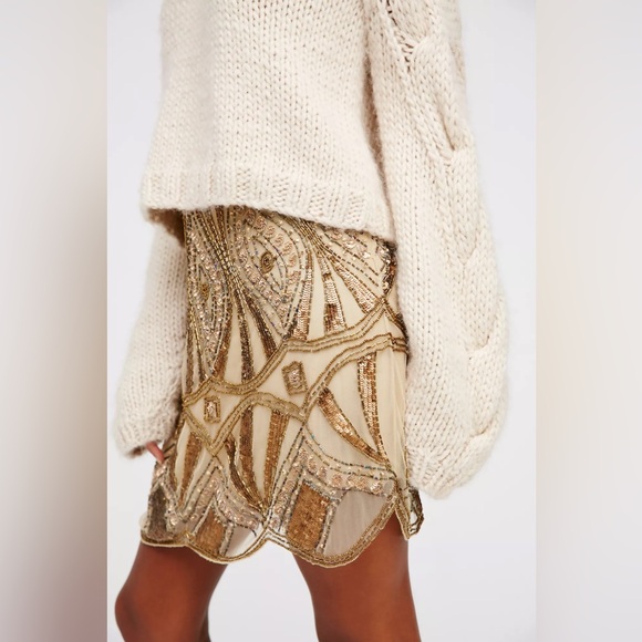 Free People Daydreaming Embellished Mini Skirt With Gold Sequins & Scalloped Hem - Picture 5 of 6